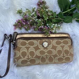 Coach Double Zip Wrist Strap Signature Canvas Envelope Wallet